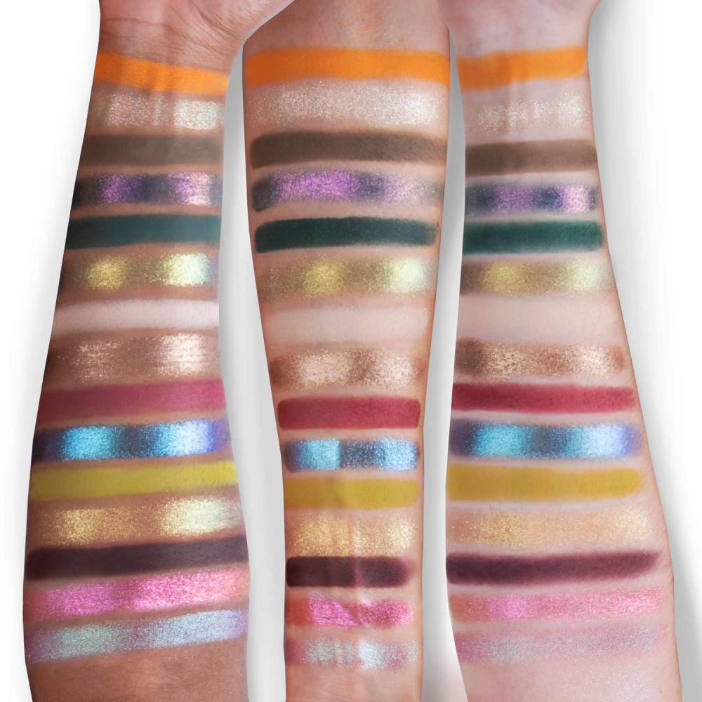 Lethal Cosmetics Over The Garden Wall - Tome of the Unknown Oogschaduw palette - Multicolours